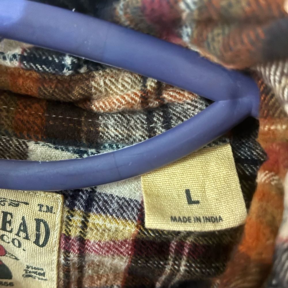 Men’s Large Plaid Flannel Shirt - Picture 4 of 6